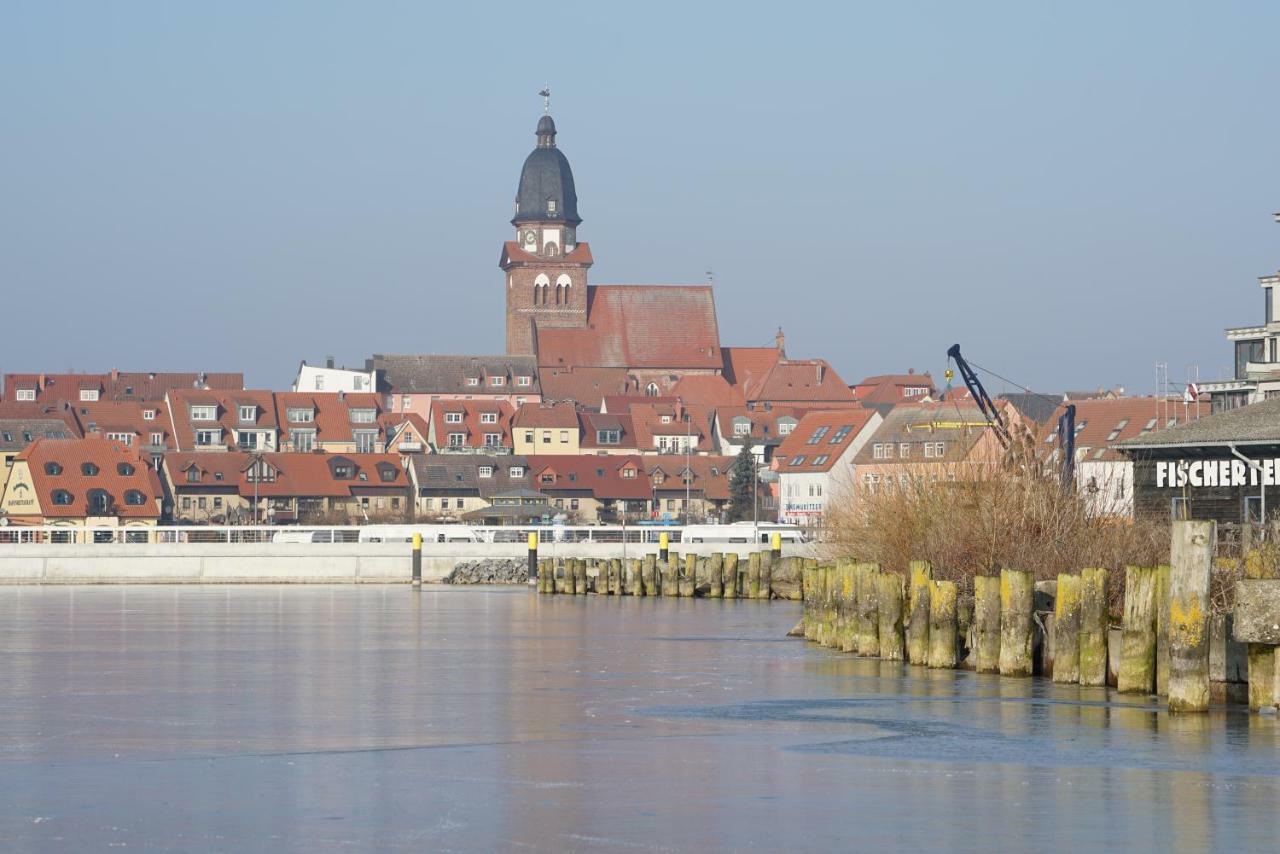 Mueritz-Brise Waren (Mueritz) Exterior foto